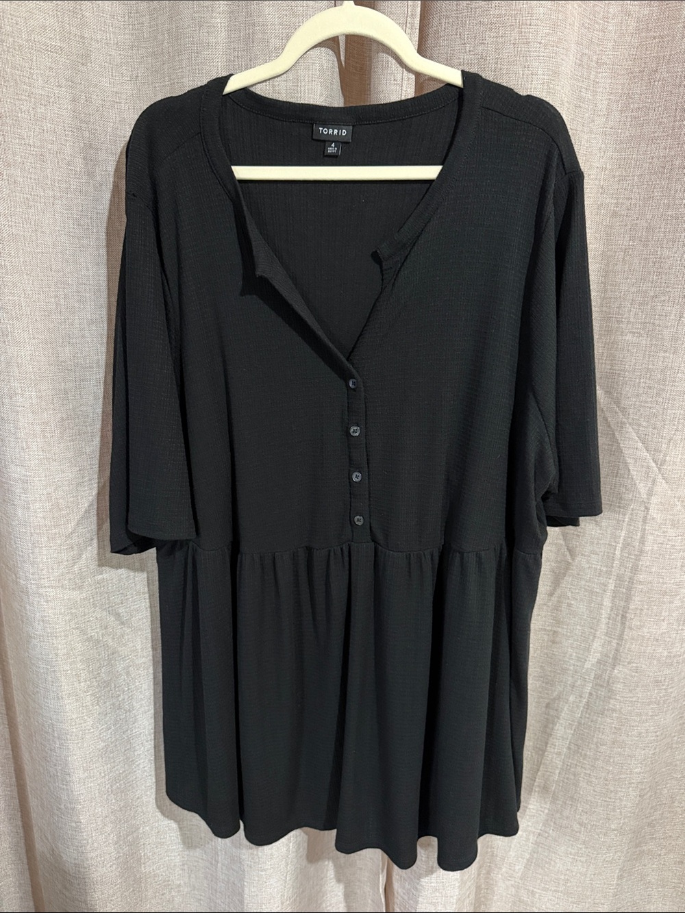 torrid Black Short Sleeve Button Peplum Tunic